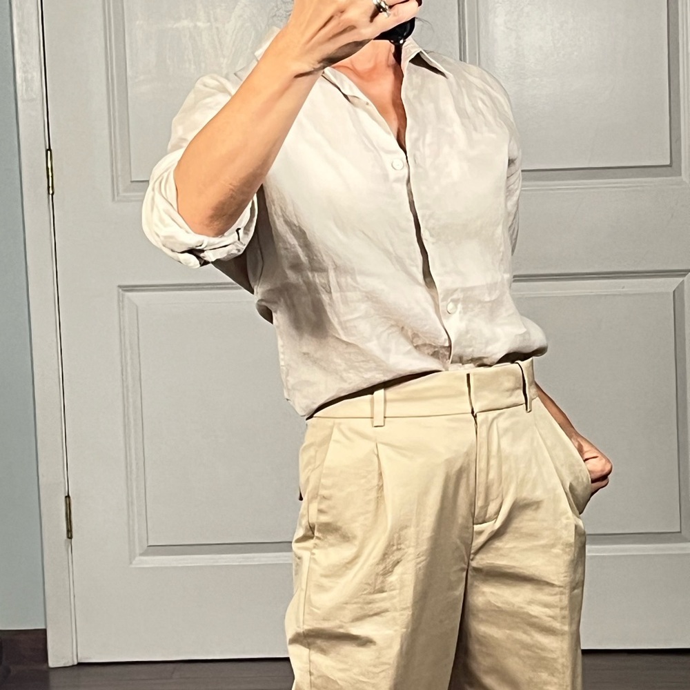 Uniqlo 100% linen essential Button Down Shirt size XS - Picture 3 of 11